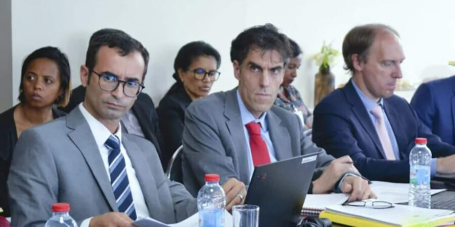 En persistant à recommander des réformes susceptibles de déplaire aux puissants, l'institution pourrait se voir éjectée du pays, ou pire, devenir la cible de représailles politiques