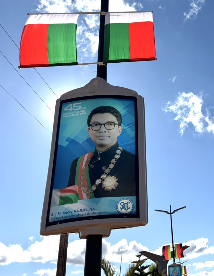 Rajoelina à la tête de la SADC : le Roi du werawera au service d’un trône sans pouvoir