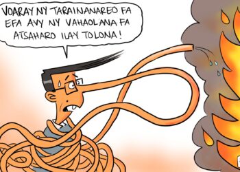 #TsyManaikyLembenana #JIR #AmpyIzay #ZoFototra #FreeMadagascar #StopRépression #StopTerreur #AvelaoIzahayHiaina #Hikampanafahana #DemokrasiaMainty