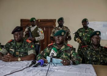 Guinée-Bissau : le président Embaló arrêté, des militaires disent « prendre le contrôle total du pays »