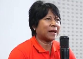 Refondation ou soumission ? Le paradoxe Hanitra Razafimanantsoa