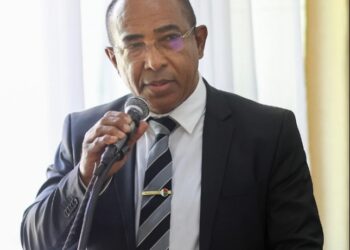 Jeneraly Lylyson : « Tsy misy fifampiraharahana azo atao amin’ny fandrobàna tanindrazana »