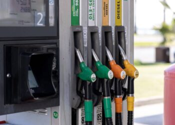 Le recours à la Haute Cour Constitutionnelle et à la Cour Suprême pour instaurer cet état d’urgence énergétique valide certes la légalité de l'action, mais elle souligne surtout l'échec de la gestion ordinaire. On ne décrète pas l’urgence pour une situation que l’on a vue venir de loin ; on la décrète quand on est au pied du mur