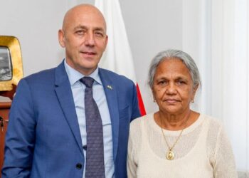 Le vieillissement brutal de Brigitte Razaka n’est pas l’œuvre du temps, mais celle de la peur